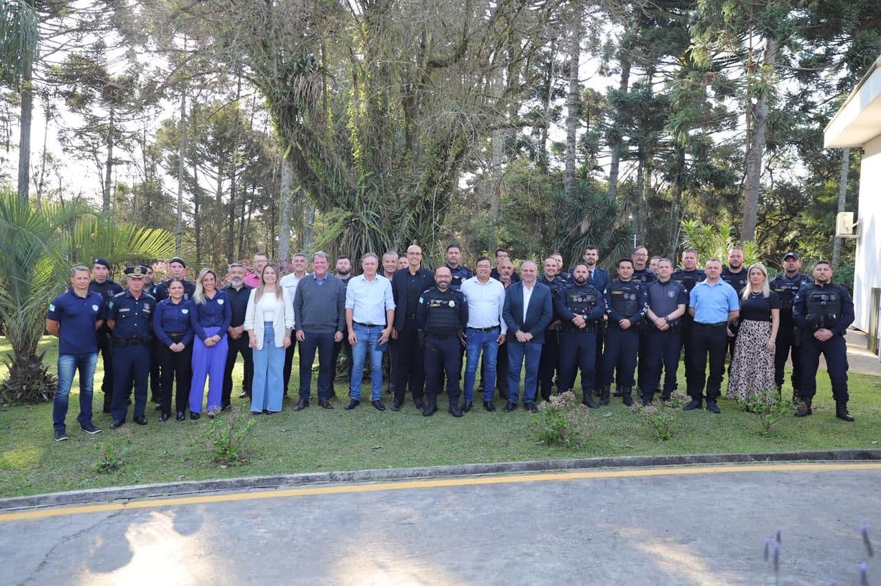 Colombo fortalece laços com Guardas Municipais da Região Metropolitana